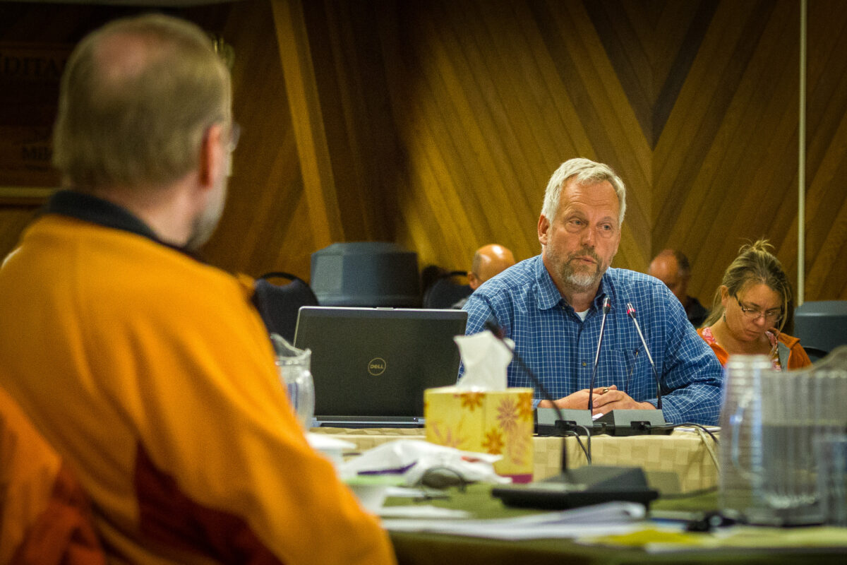 Nome resident and NSEDC fisheries advisor Charlie Lean addresses the North Pacific Fisheries Management Council science committee Monday. Photo: Matthew F. Smith, KNOM.